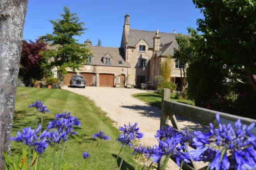The Old Manor Coach House Daire Cirencester Dış mekan fotoğraf